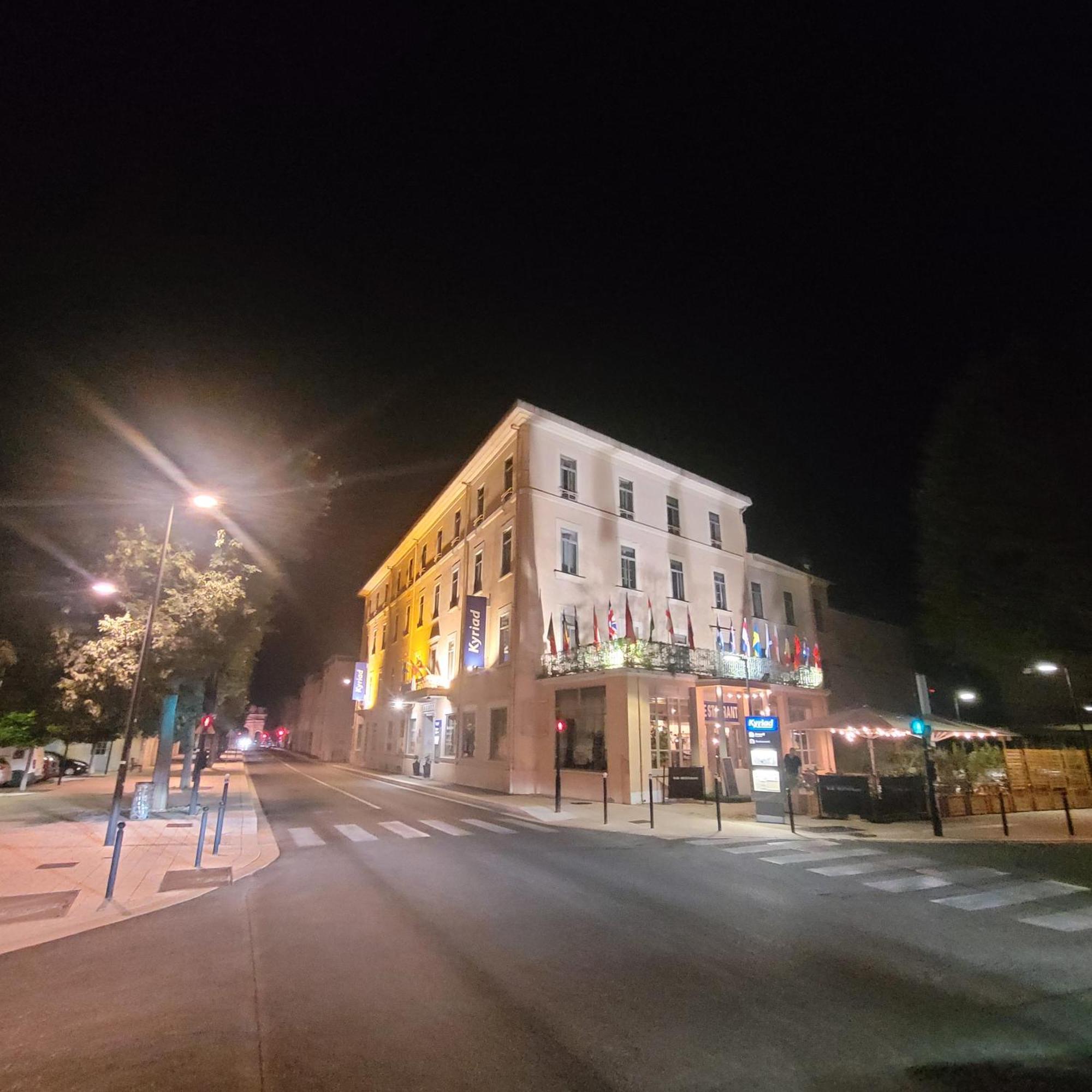 Hotel Kyriad Orange Centre Ville Exterior photo